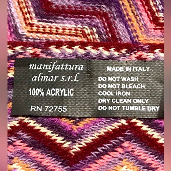Made in Italy scarf - Picture 4 of 4